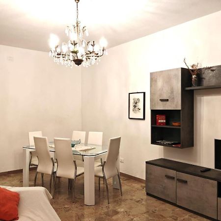 Laura Apartment Venice 4 P. 15 M To Venice Mestre Exterior foto