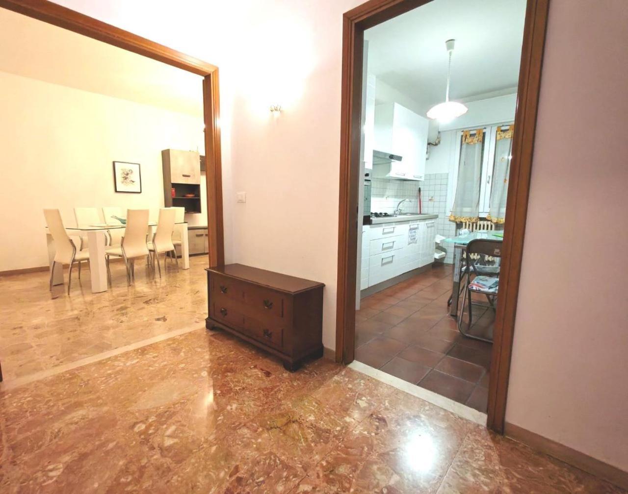 Laura Apartment Venice 4 P. 15 M To Venice Mestre Exterior foto